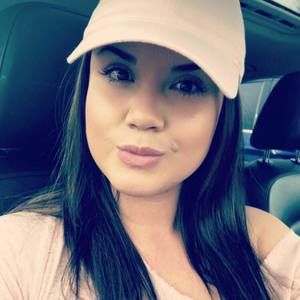 Meet your Posher, Rocio